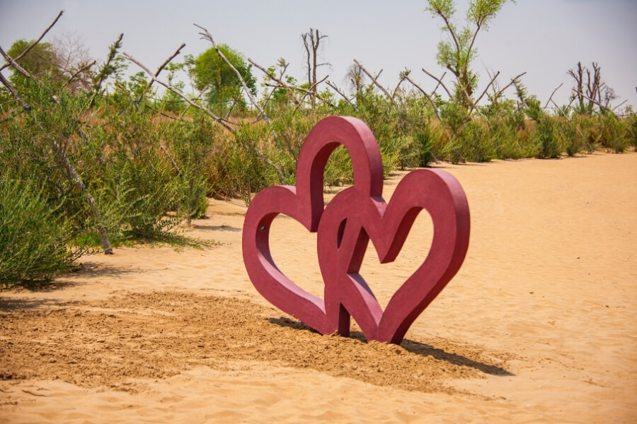 18 Insanely Romantic Places for Couples in Dubai